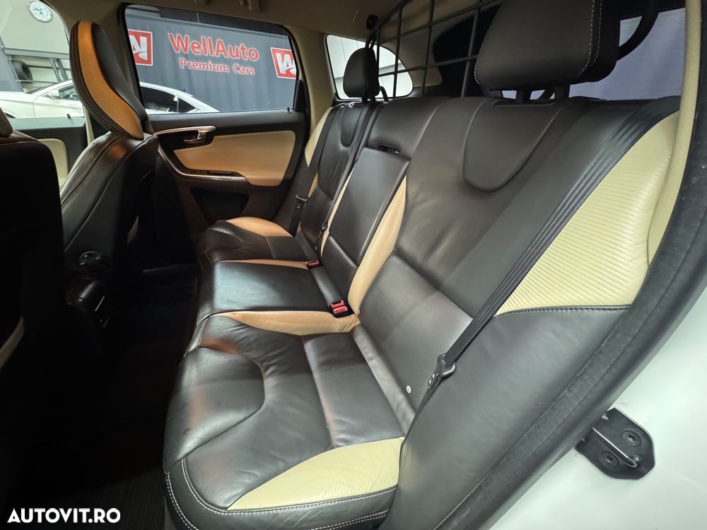 Volvo XC 60 - 16