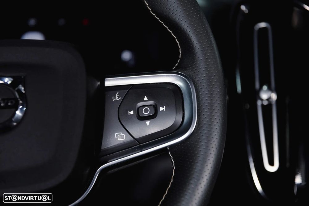 Volvo XC 40 P8 AWD Recharge RDesign - 23