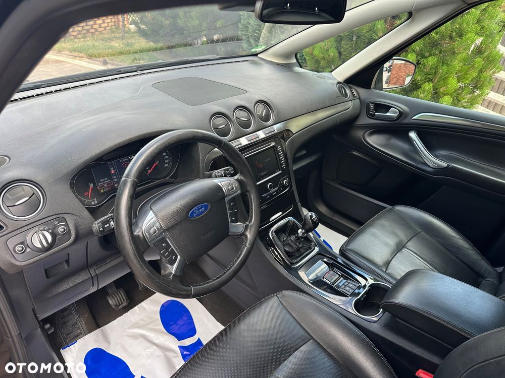 Ford S-Max 2.0 TDCi DPF Titanium - 21