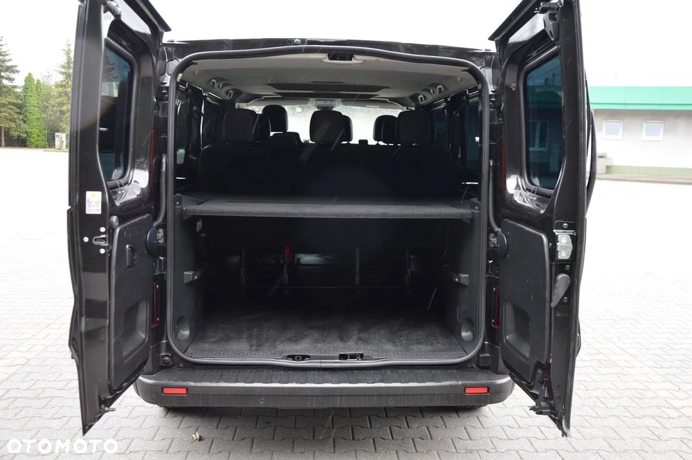 Renault Trafic Grand 2.0 dCi EDC - 16