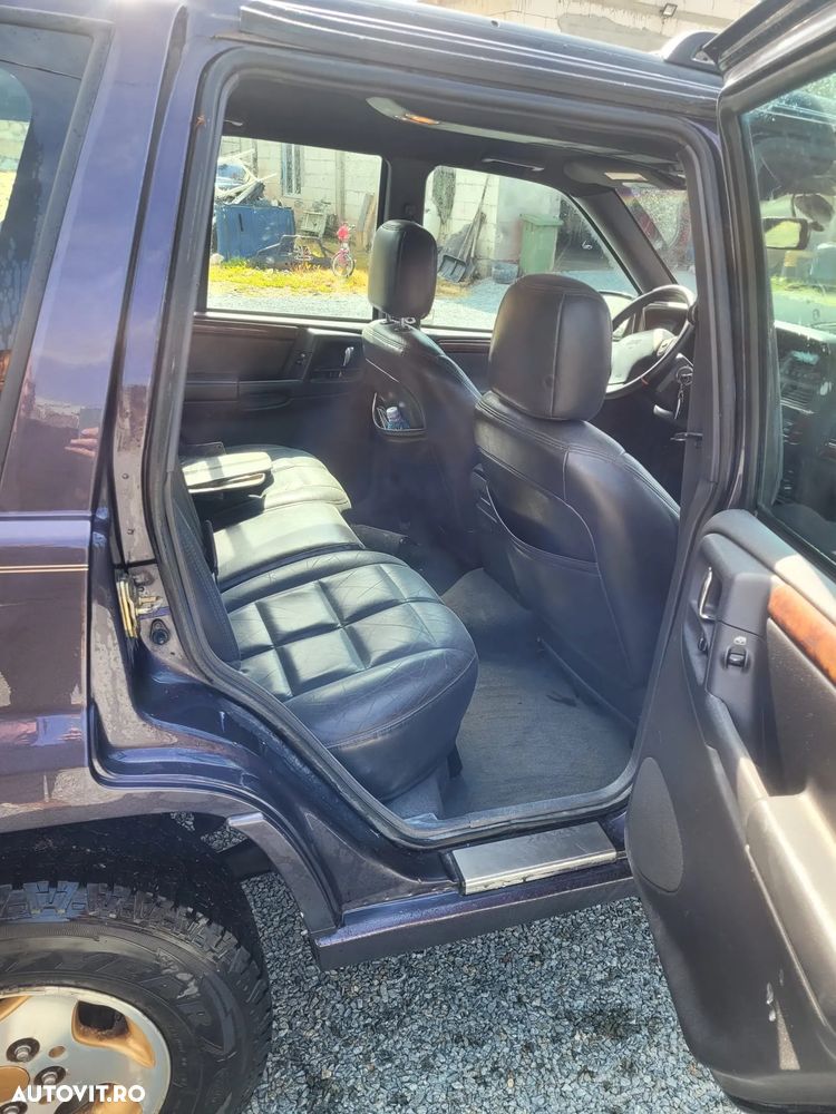 Jeep Grand Cherokee - 5