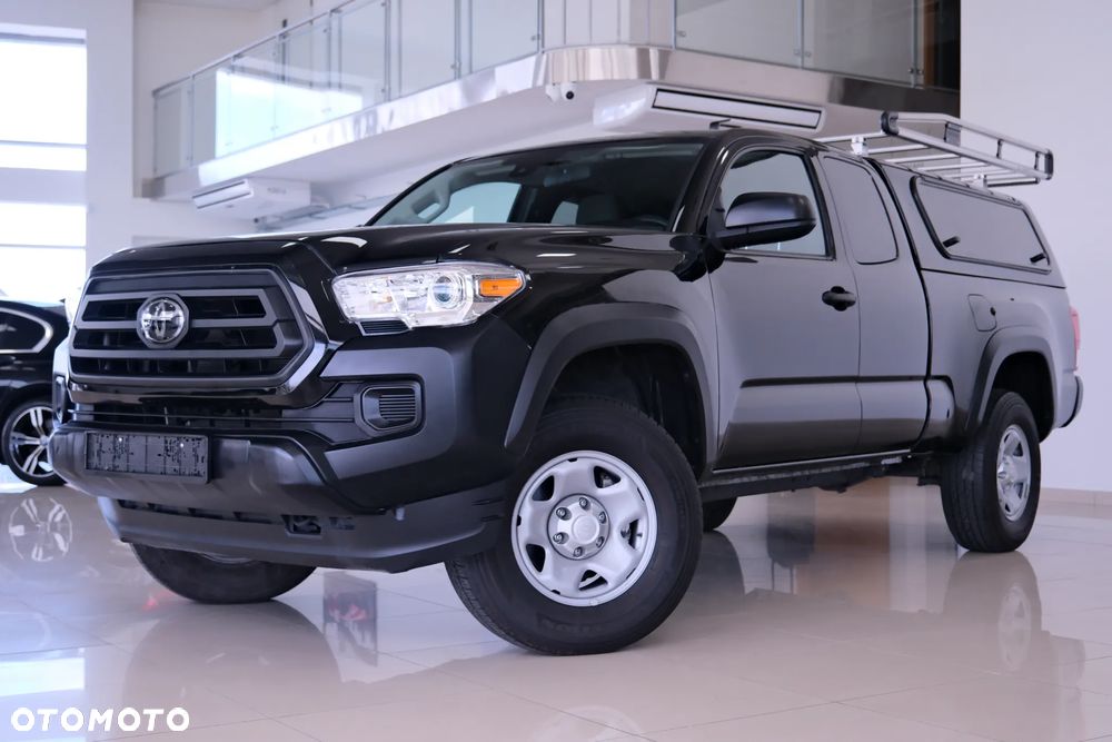 Toyota Tacoma - 20