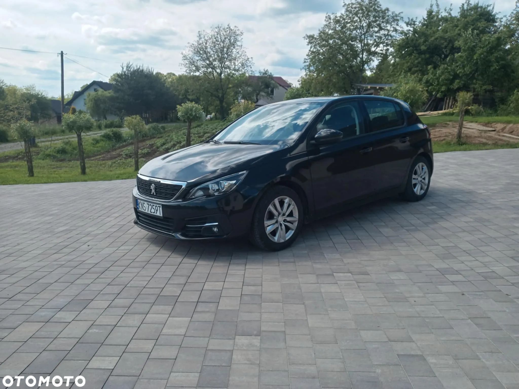 Peugeot 308 1.5 BlueHDi Business Line S&S - 1