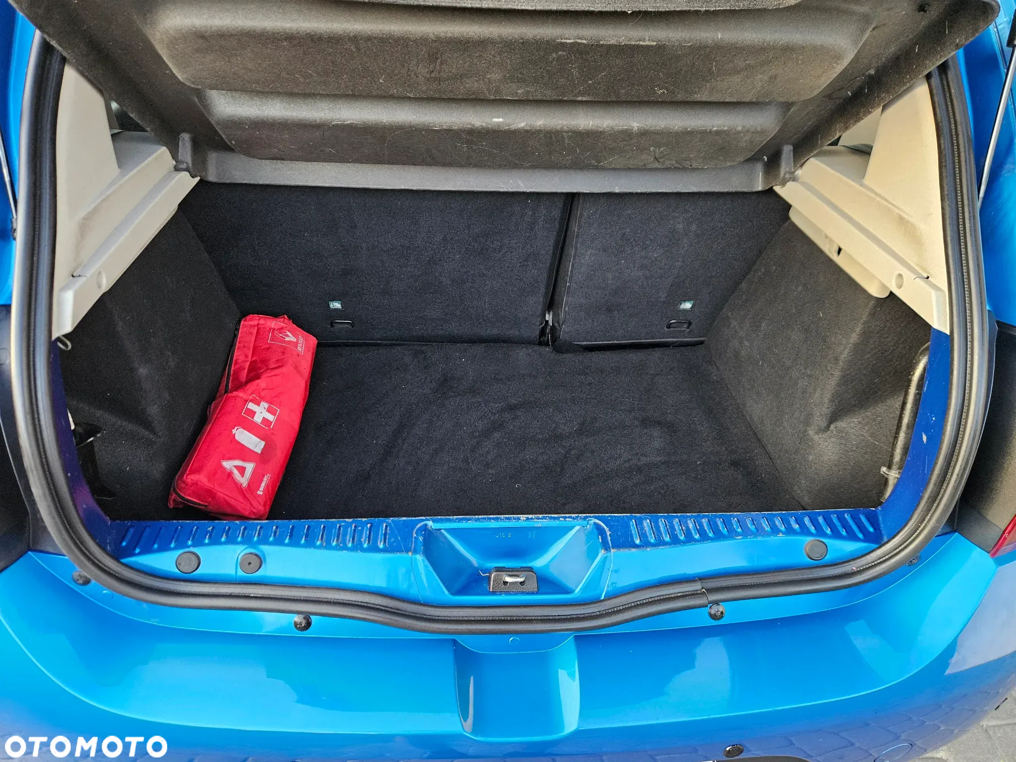 Dacia Sandero TCe 90 S&S Celebration - 10
