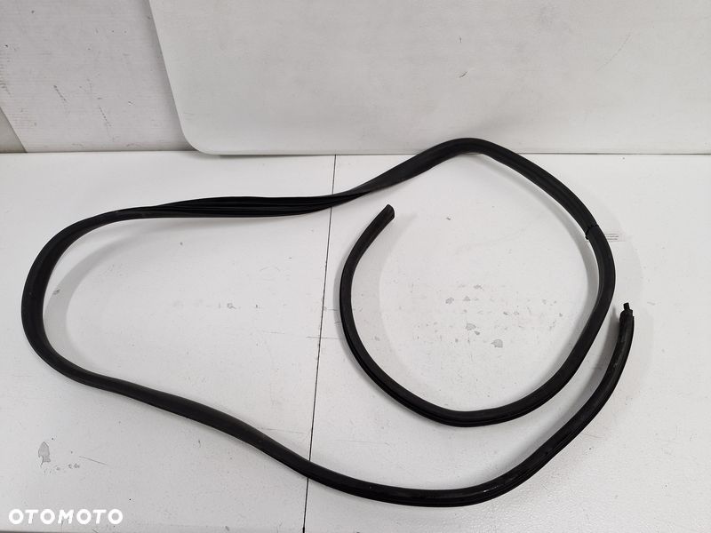 DACIA SANDERO II 2 USZCZELKA DRZWI LEWY PRZÓD PRZEDNIA LEWA - 1