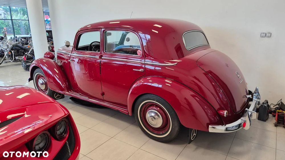 Mercedes-Benz Inny - 3