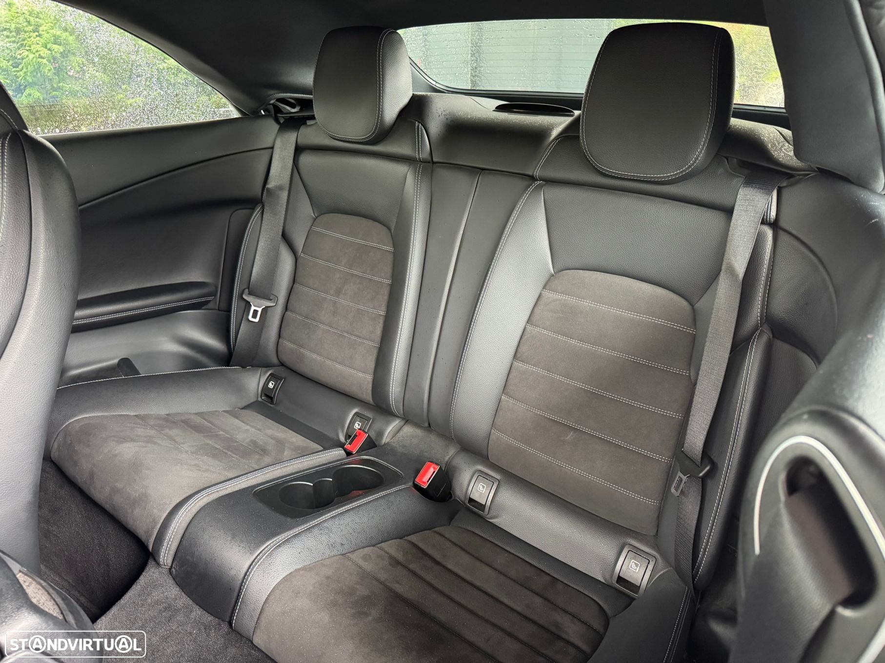 Mercedes-Benz C 180 AMG Line - 22