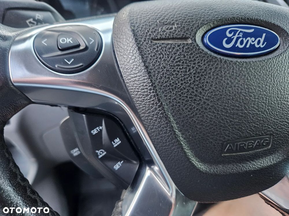 Ford Transit - 26