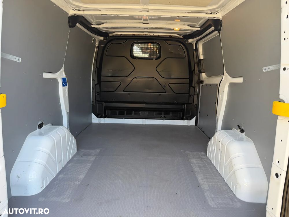 Ford Transit Custom - 17