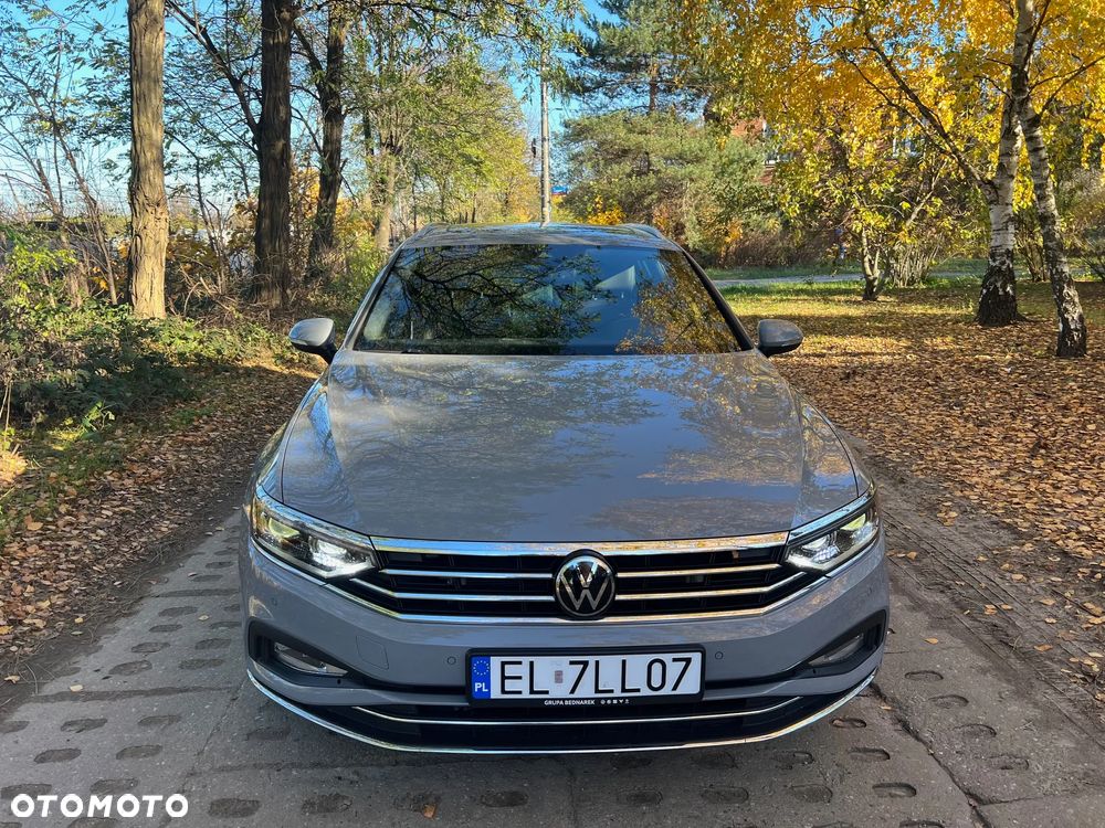 Volkswagen Passat 2.0 TDI Elegance DSG - 5