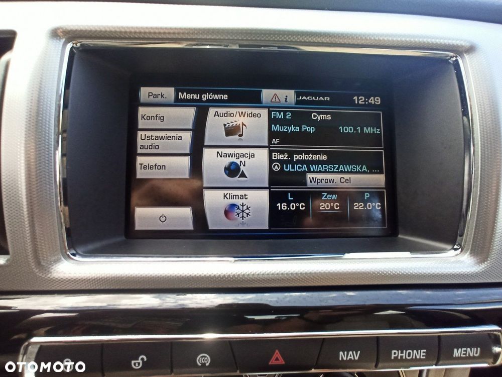 Jaguar XF - 16