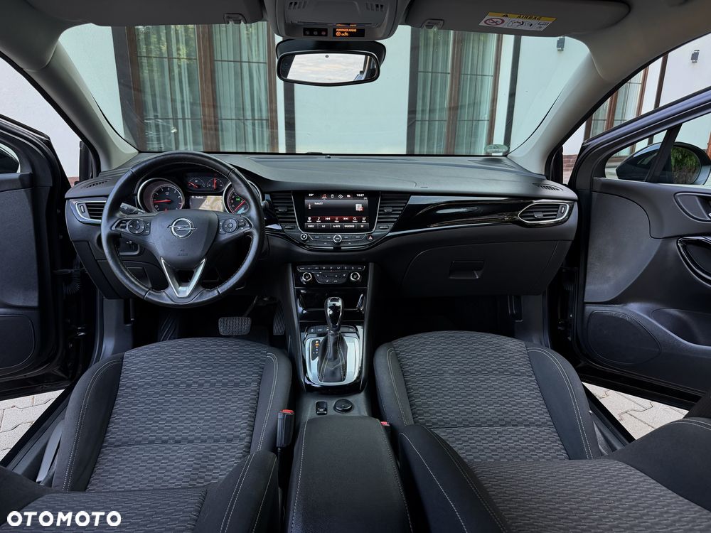 Opel Astra 1.4 T Dynamic S&S - 12