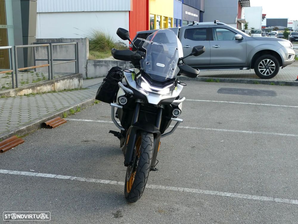 CF Moto 800MT - 2