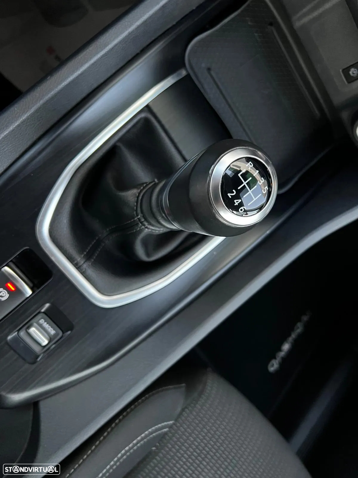 Nissan Qashqai 1.3 DIG-T Acenta LED+R - 51
