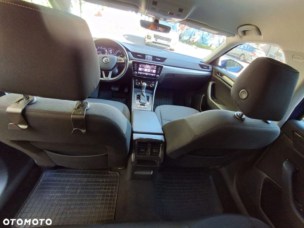Skoda Superb 1.5 TSI ACT Active DSG - 25
