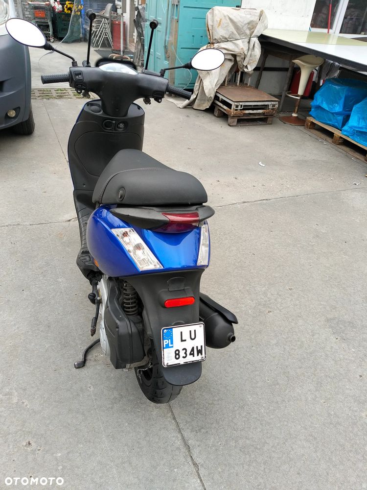 Piaggio ZIP - 3