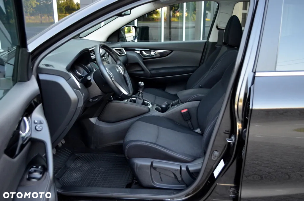 Nissan Qashqai 1.6 DIG-T 360 - 7
