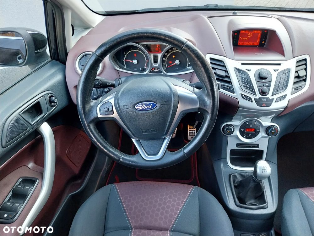 Ford Fiesta 1.25 Platinium X EU5 - 16