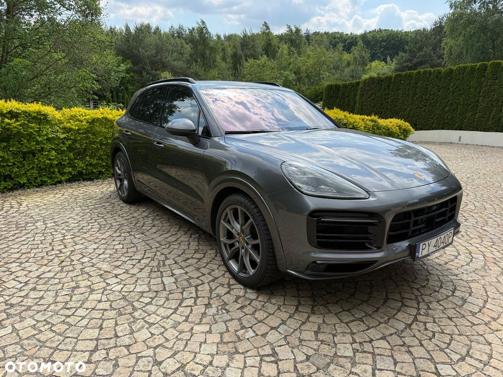 Porsche Cayenne - 6