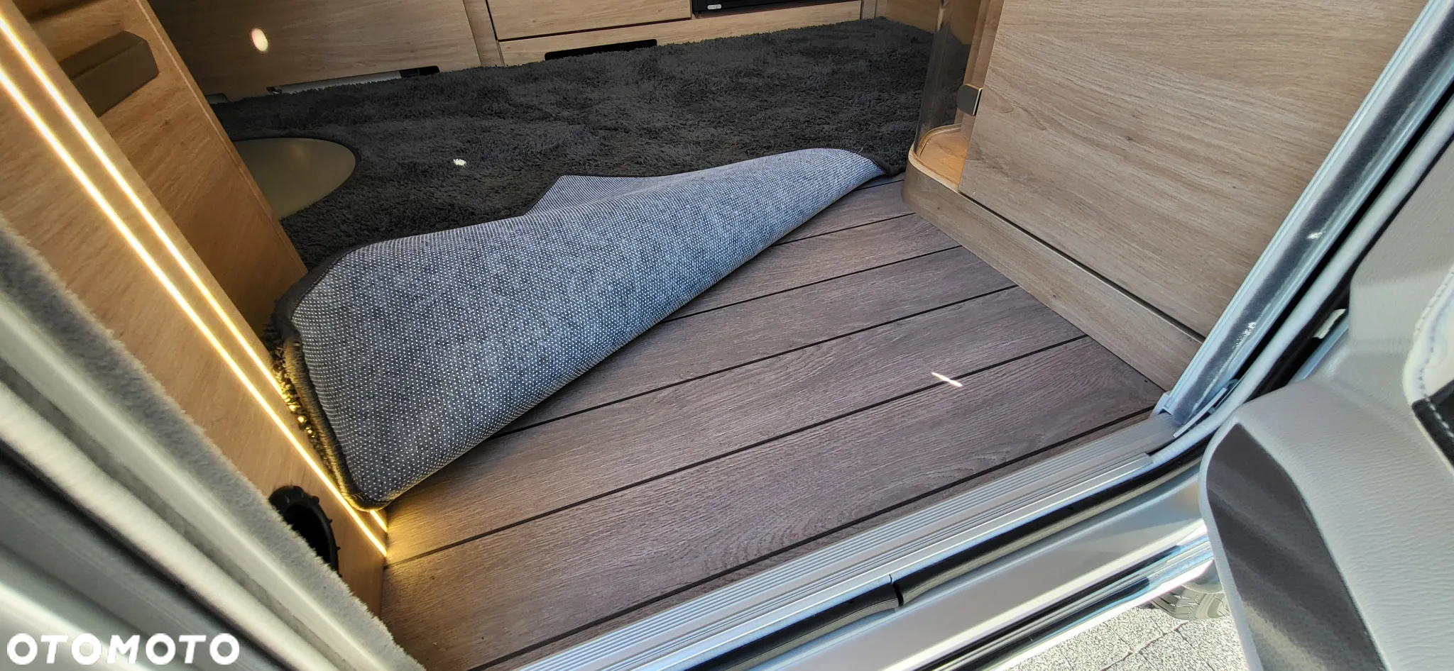 KNAUS SÜDWIND 450 FU 60 YEARS - 37