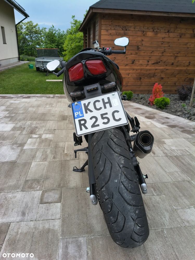 Suzuki SV - 13