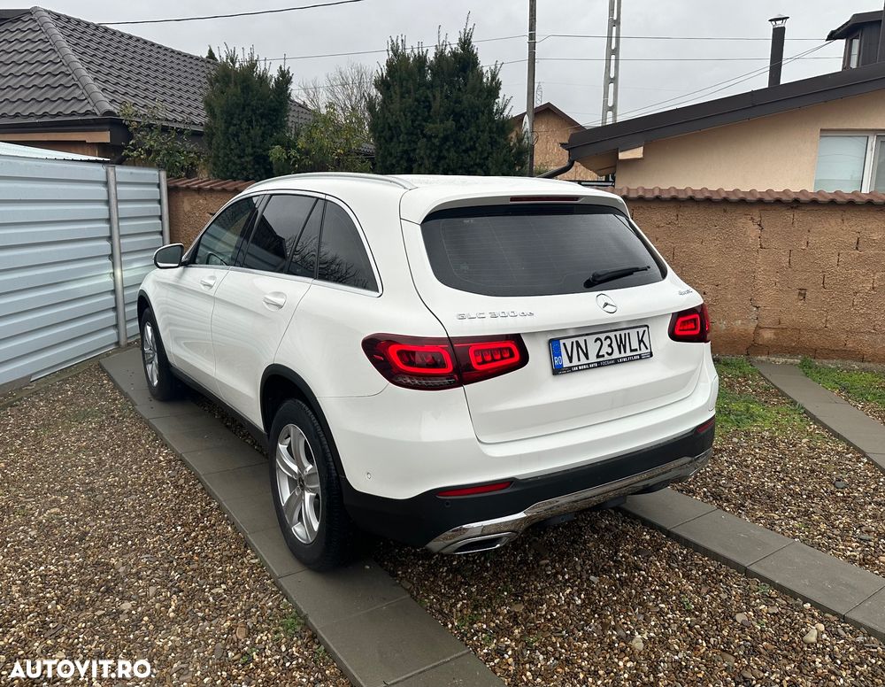 Mercedes-Benz GLC - 5