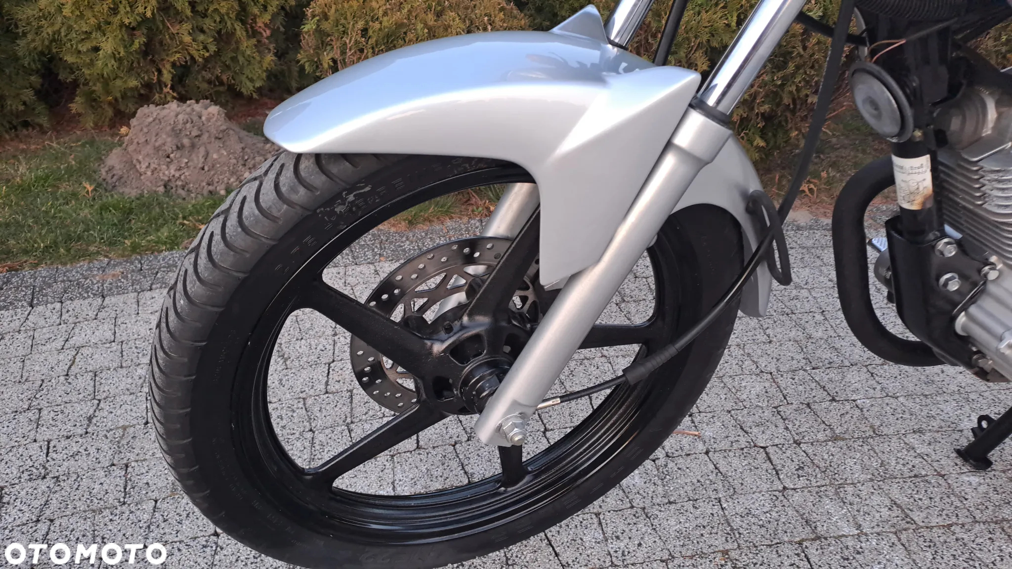 Yamaha YBR - 24