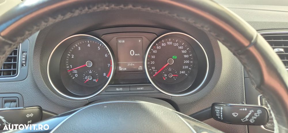Volkswagen Polo - 7