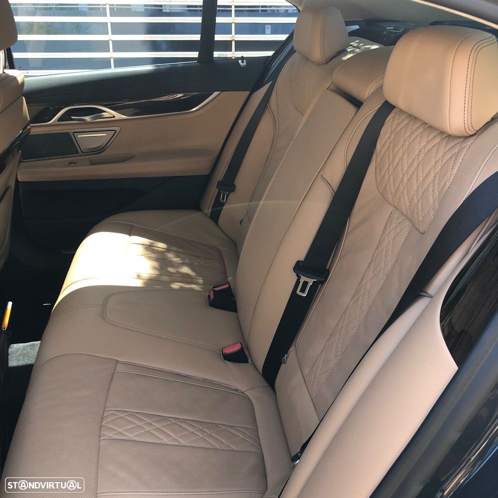 BMW 745 e - 6