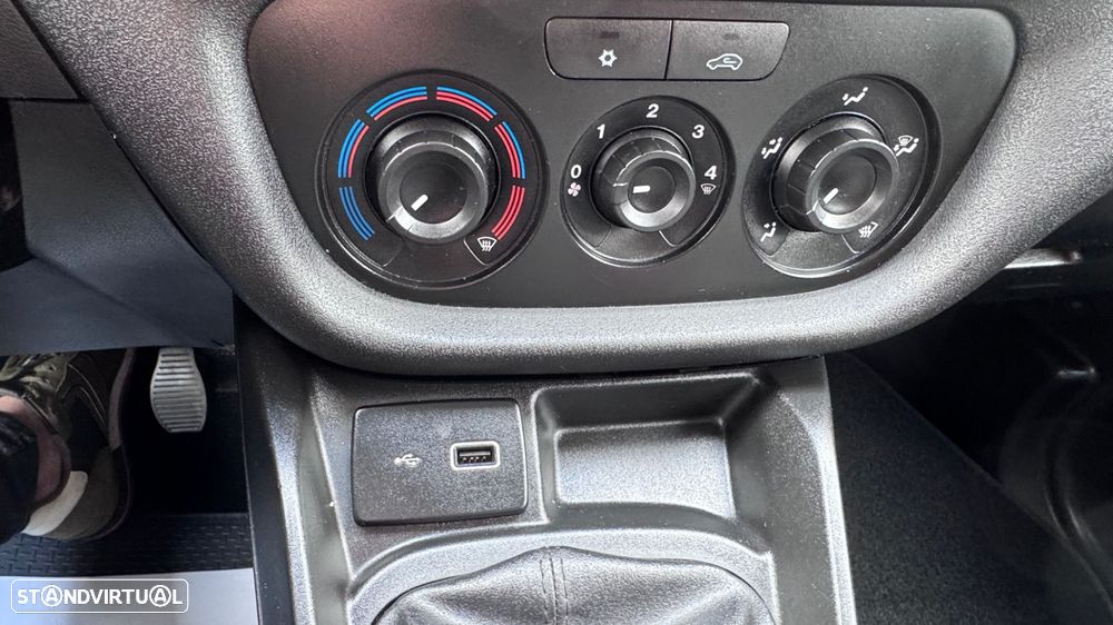 Fiat Doblo 1.3 Multijet Maxi - 24