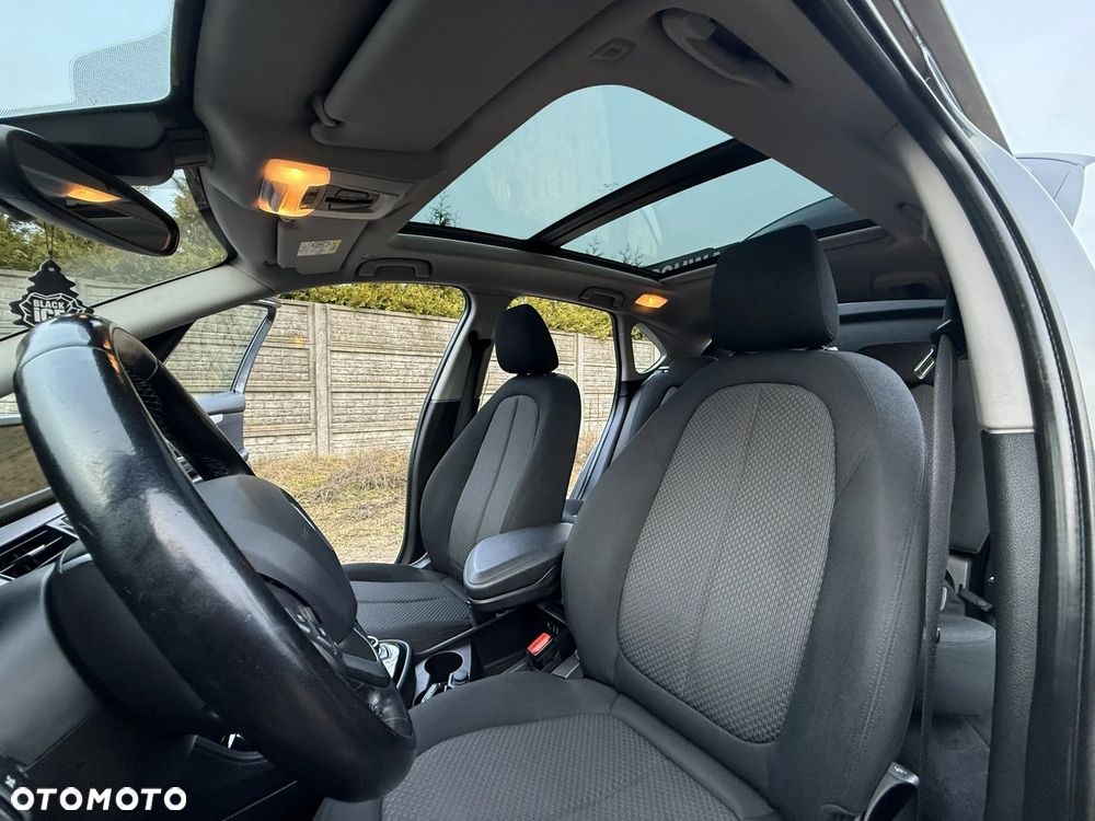 BMW Seria 2 218d Sport Line - 6