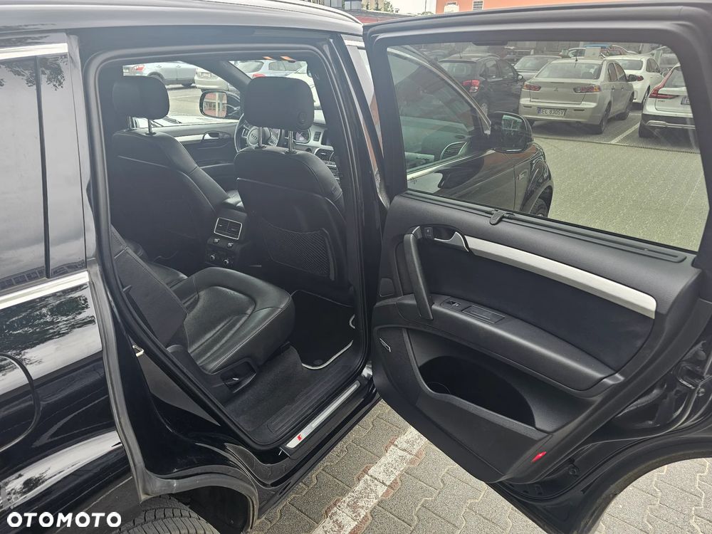 Audi Q7 - 12