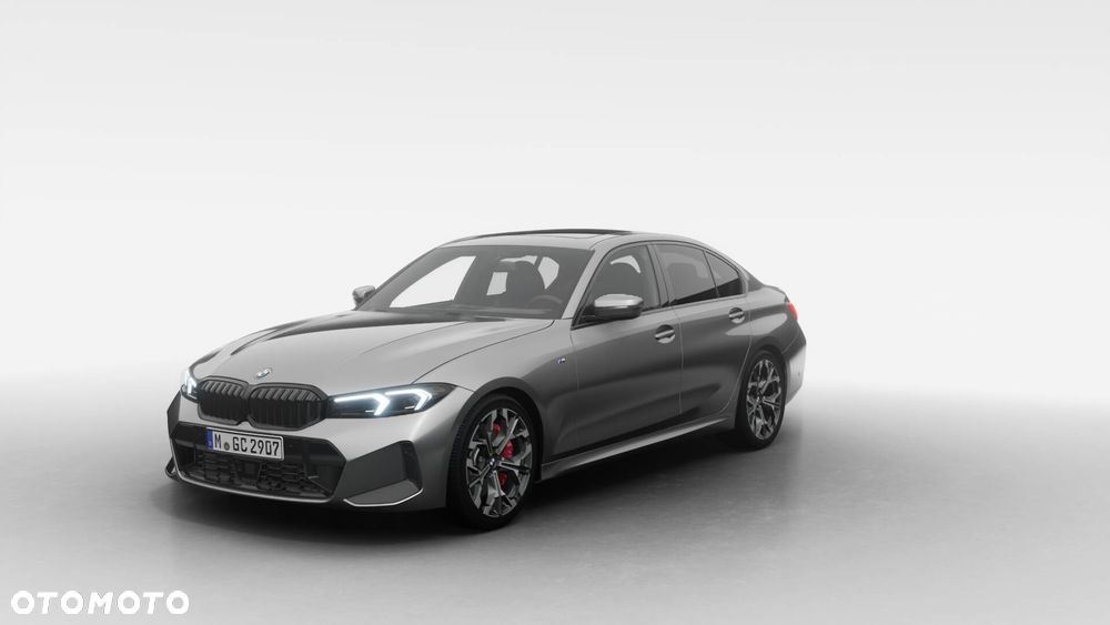 BMW Seria 3 330i xDrive M Sport sport - 2