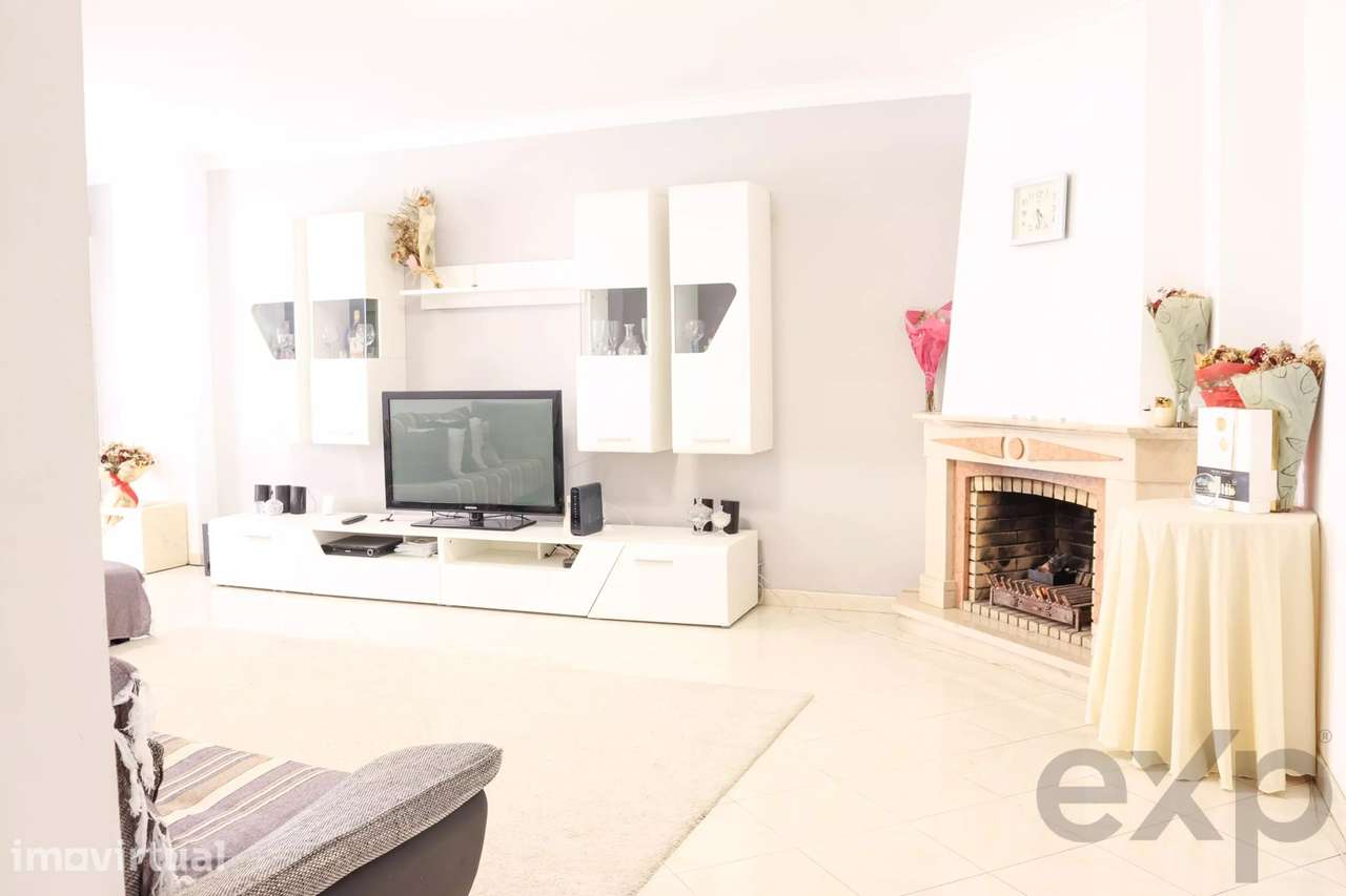 Excelente Apartamento T3 com Suite | 130 m² | Lareira | Elevador | Arr - Grande imagem: 4/19