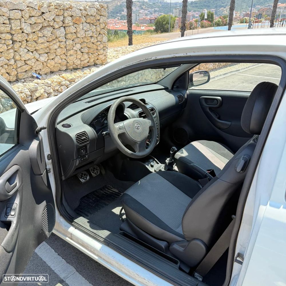 Opel Corsa 1.3 CDTI - 10