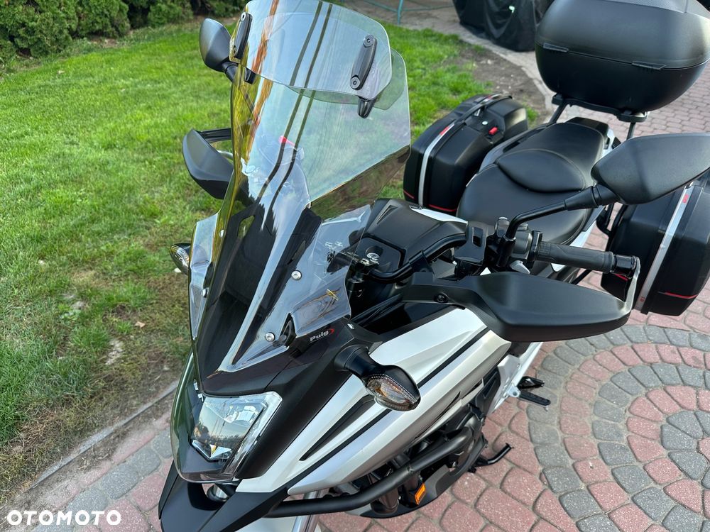 Honda NC - 25