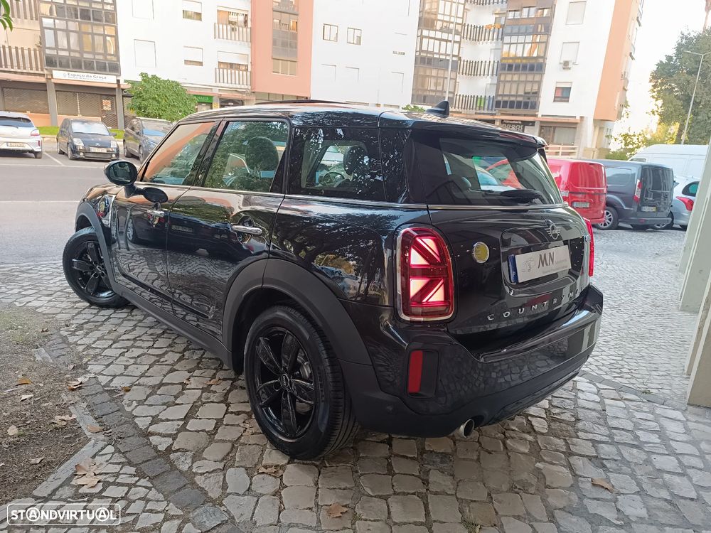 MINI Countryman Cooper SE Premium P. Essential Auto - 7