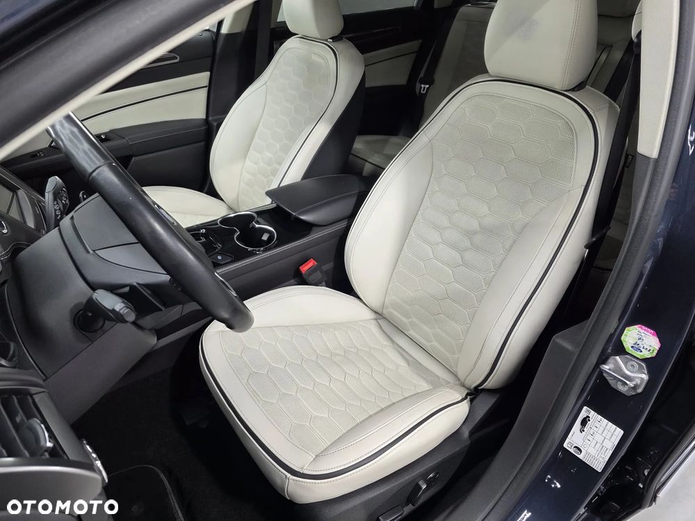 Ford Mondeo 2.0 EcoBlue Vignale Plus AWD - 13