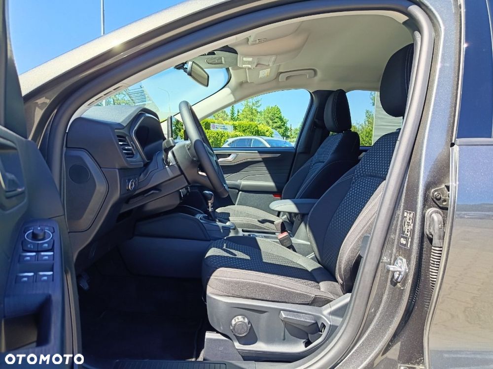 Ford Kuga - 8