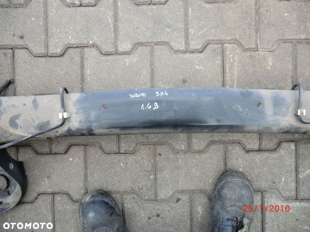 SUZUKI SX4 BELKA TYLNEGO ZAWIESZENIA - 2