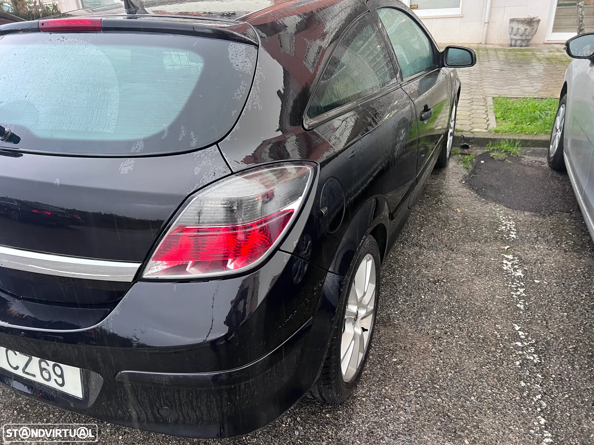 Opel Astra GTC 1.7 CDTi - 8