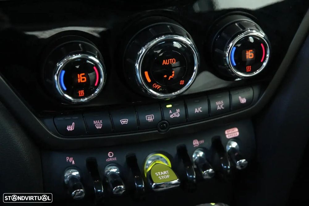MINI Countryman Cooper SE ALL4 Auto - 15