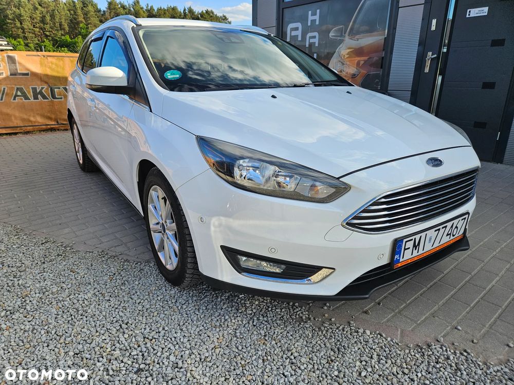 Ford Focus 2.0 TDCi Titanium ASS - 4