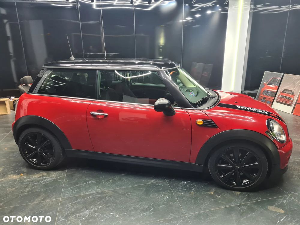 MINI ONE - 1