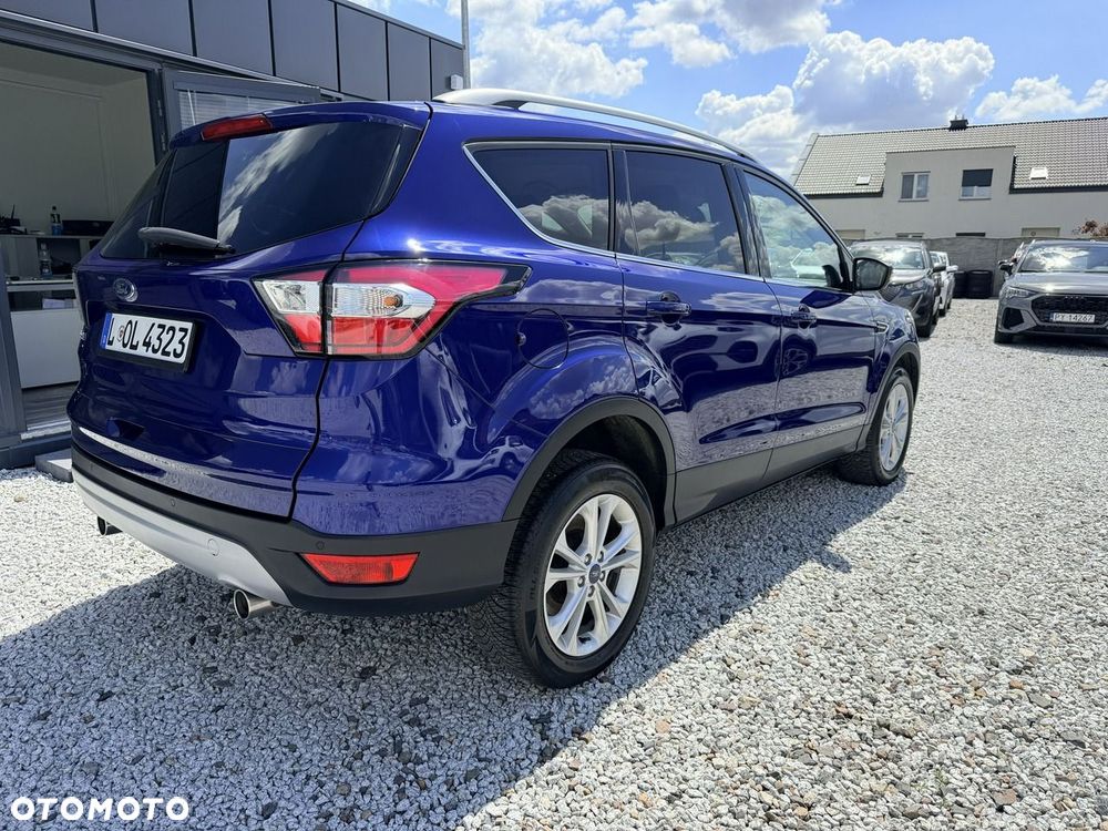 Ford Kuga 2.0 TDCi 4x2 Titanium - 32