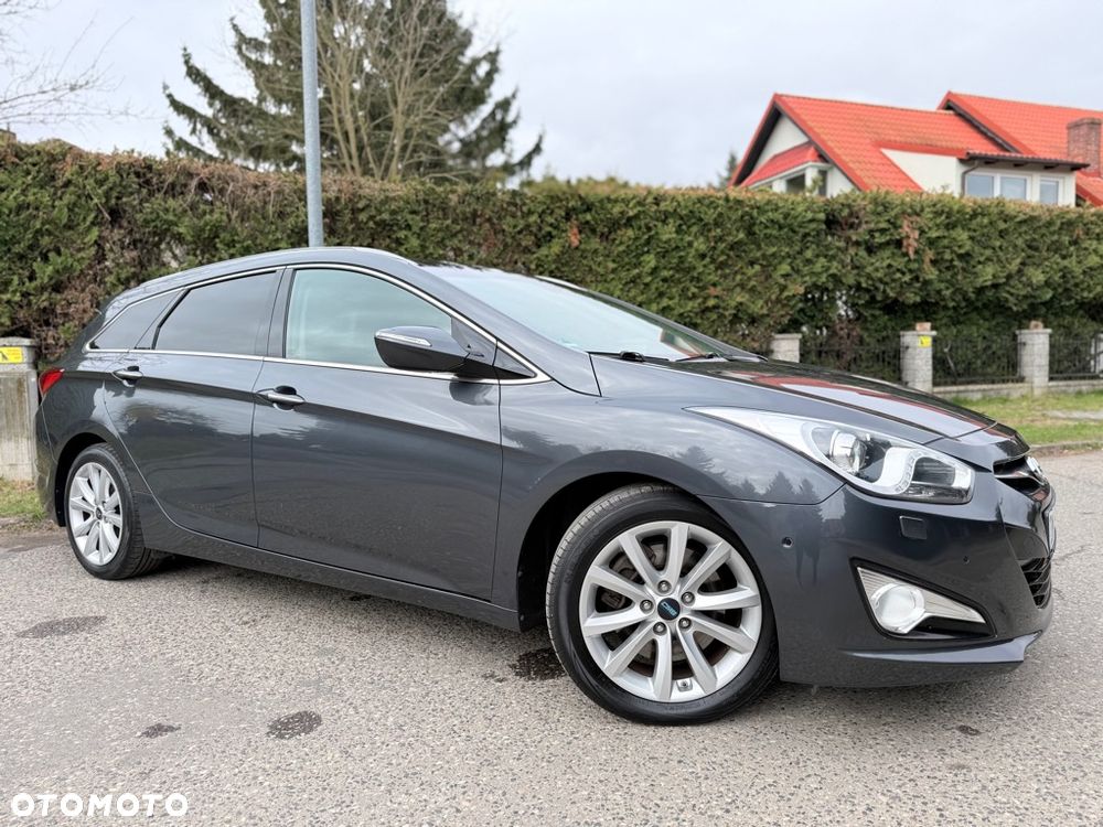 Hyundai i40 Kombi 1.7 CRDi DCT Premium - 12