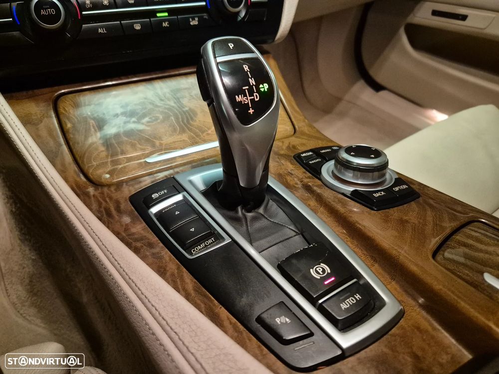 BMW 525 d Line Luxury Auto - 20