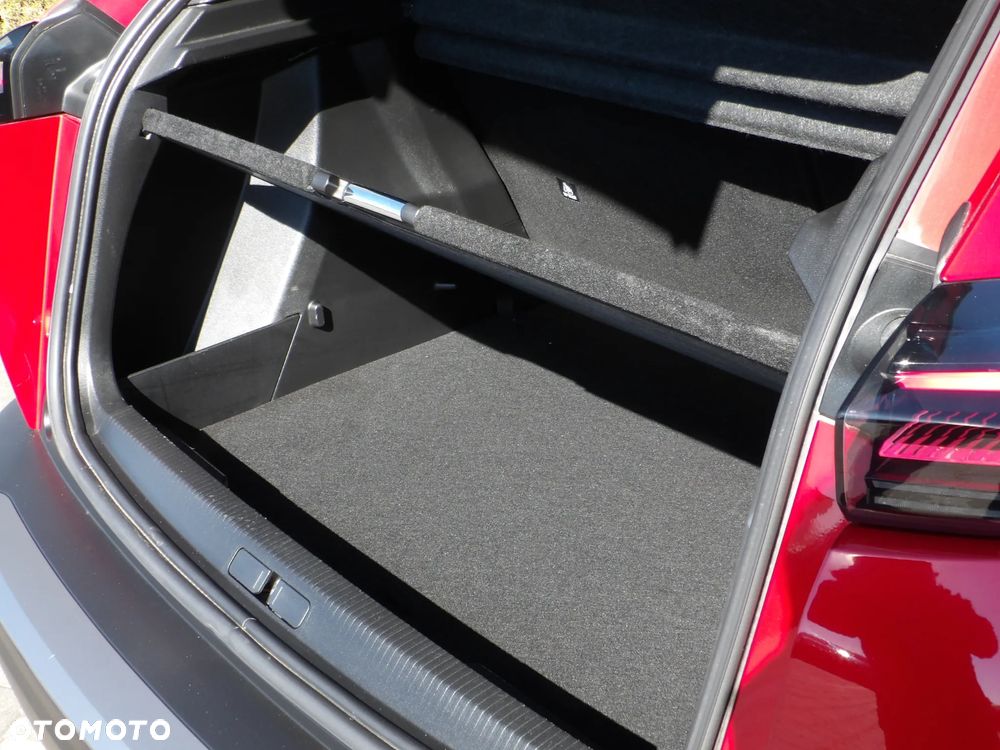 Peugeot 2008 1.2 PureTech Active Pack S&S EAT8 - 12
