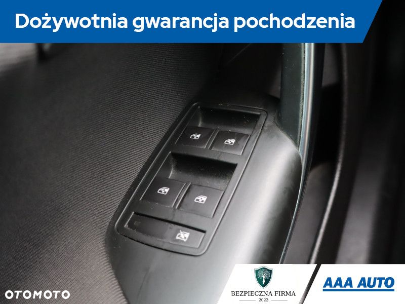 Opel Insignia - 20