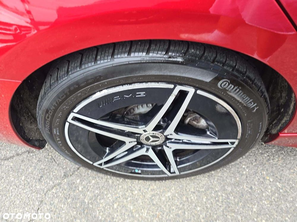 Mercedes-Benz Klasa C 300 4Matic 9G-TRONIC AMG Line - 15